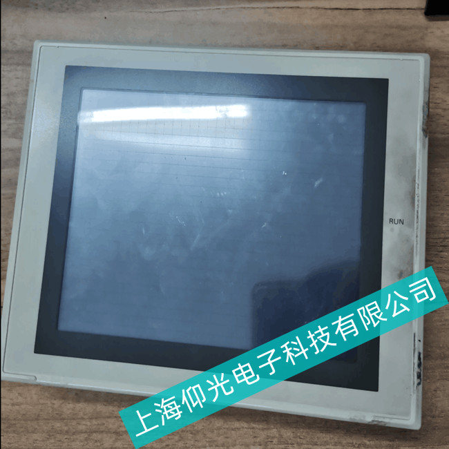 20年經(jīng)驗(yàn)維修歐姆龍觸摸屏NT21系列上電燒保險(xiǎn)(罕見故障)
