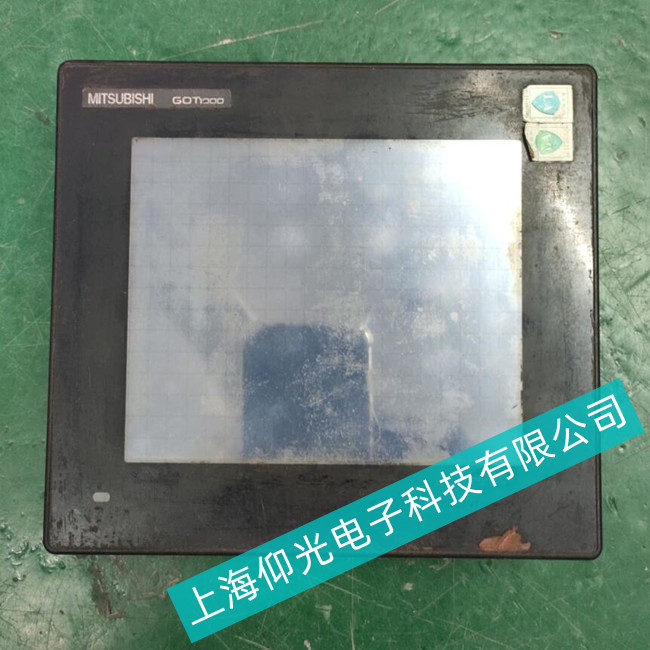 鎮(zhèn)海區(qū)印刷設(shè)備Mitsubishi三菱工控機顯示屏觸摸不良故障--配件充足