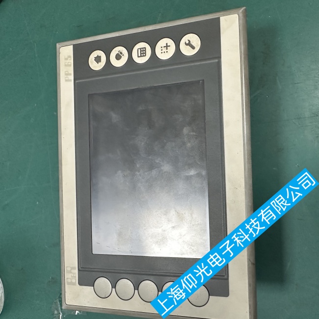 淮安貝加萊觸摸屏4PP065.0571-X74F通電后反復(fù)閃屏不開(kāi)機(jī)故障維修廠家地址